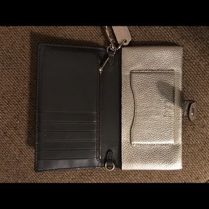 Authentic coach wristlet.  Like new.